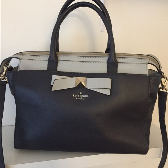 kate spade Handbags - Kate Spade Gray leather purse
